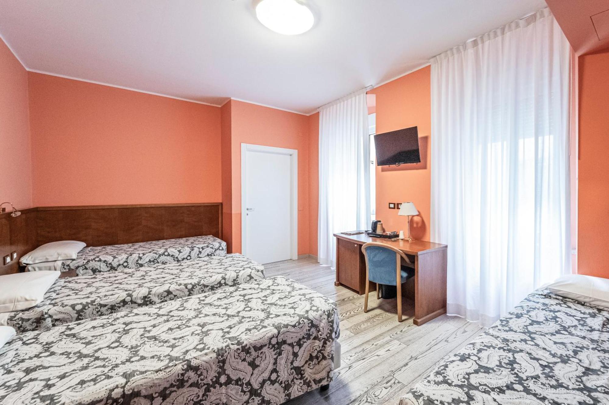 Hotel Italia Trieste Eksteriør bilde