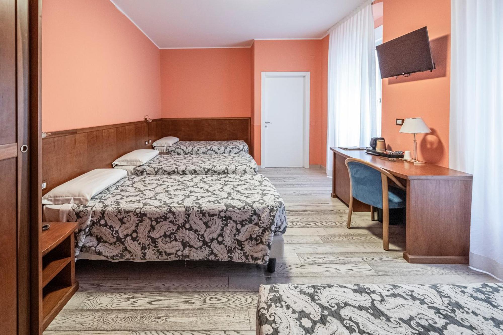 Hotel Italia Trieste Eksteriør bilde